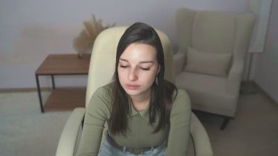 IvaKreitner live cam on Cam4