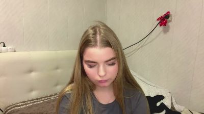 IvaLetts live cam on Cam4