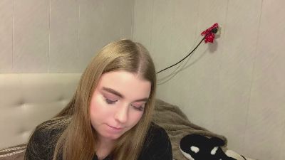 IvaLetts live cam on Cam4