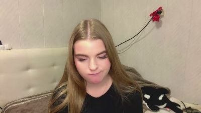 IvaLetts live cam on Cam4