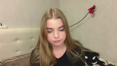 IvaLetts live cam on Cam4