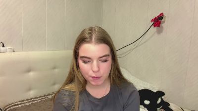 IvaLetts live cam on Cam4