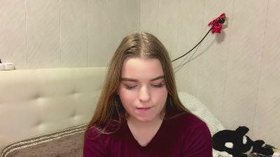 IvaLetts live cam on Cam4