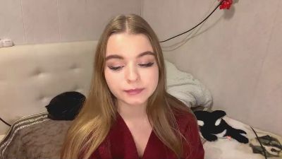 IvaLetts live cam on Cam4