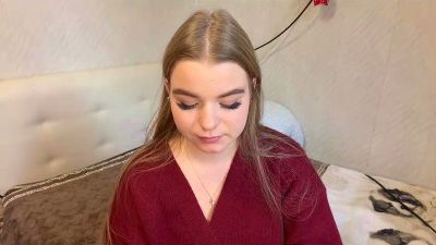 IvaLetts live cam on Cam4
