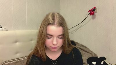 IvaLetts live cam on Cam4