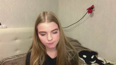 IvaLetts live cam on Cam4
