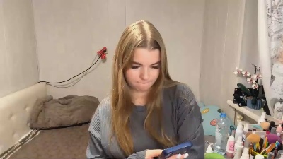 IvaLetts live cam on Cam4
