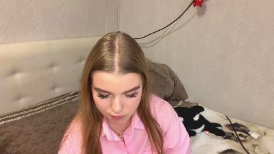 IvaLetts live cam on Cam4