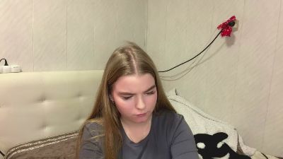 IvaLetts live cam on Cam4