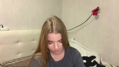 IvaLetts live cam on Cam4