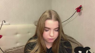 IvaLetts live cam on Cam4