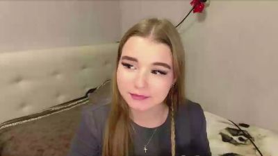 IvaLetts live cam on Cam4