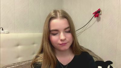 IvaLetts live cam on Cam4