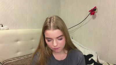 IvaLetts live cam on Cam4