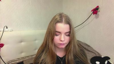 IvaLetts live cam on Cam4