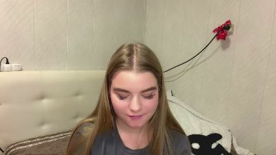 IvaLetts live cam on Cam4
