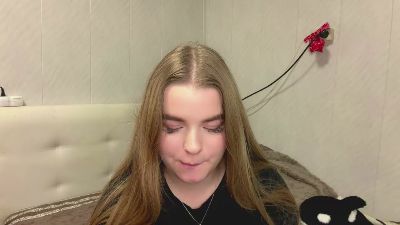 IvaLetts live cam on Cam4