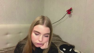 IvaLetts live cam on Cam4
