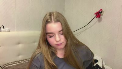 IvaLetts live cam on Cam4