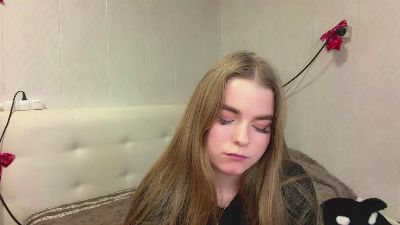 IvaLetts live cam on Cam4