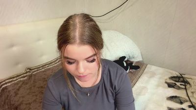 IvaLetts live cam on Cam4