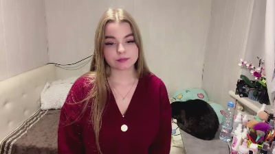 IvaLetts live cam on Cam4
