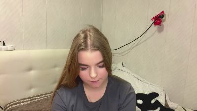 IvaLetts live cam on Cam4