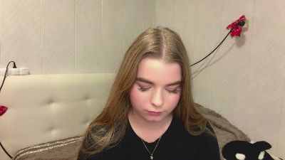 IvaLetts live cam on Cam4