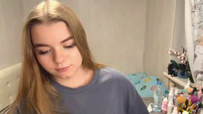 IvaLetts live cam on Cam4