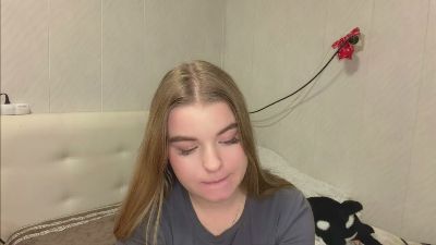 IvaLetts live cam on Cam4