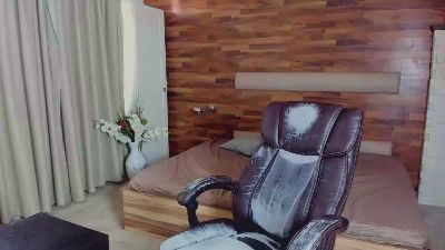 IvanHyde live cam on Cam4