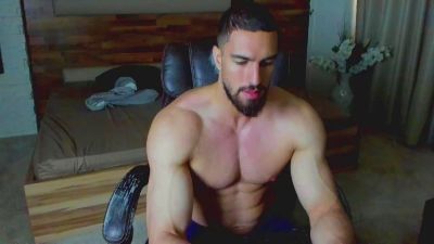 IvanHyde live cam on Cam4