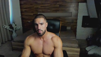 IvanHyde live cam on Cam4