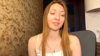 IvanaDipiero live cam on Cam4