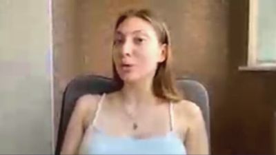 IvanaDipiero live cam on Cam4