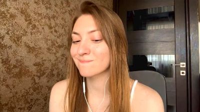IvanaDipiero live cam on Cam4