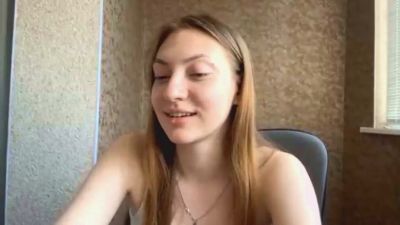 IvanaDipiero live cam on Cam4