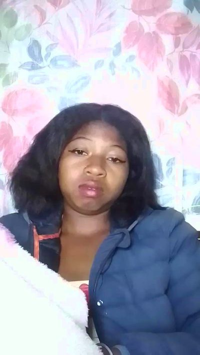 Ivandah live cam on Cam4