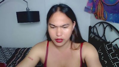 IvannaLoreXXX live cam on Cam4