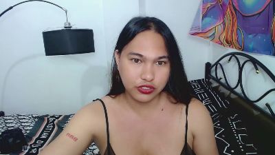 IvannaLoreXXX live cam on Cam4