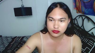 IvannaLoreXXX live cam on Cam4