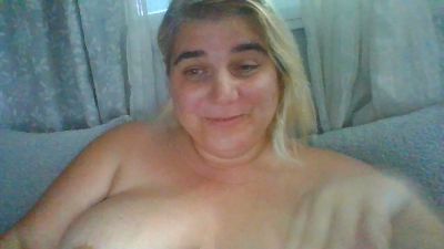 IvannaMystique live cam on Cam4