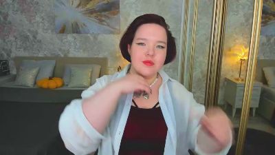 IvoryFlame live cam on Cam4