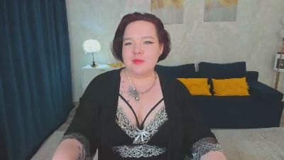IvoryFlame live cam on Cam4