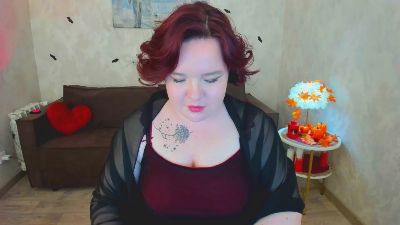 IvoryFlame live cam on Cam4