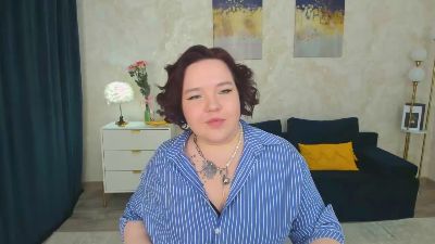 IvoryFlame live cam on Cam4