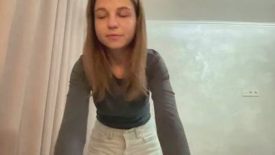 IvyGara live cam on Cam4