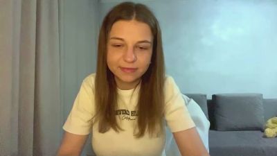 IvyGara live cam on Cam4
