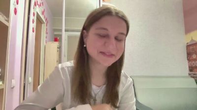 IvyGara live cam on Cam4